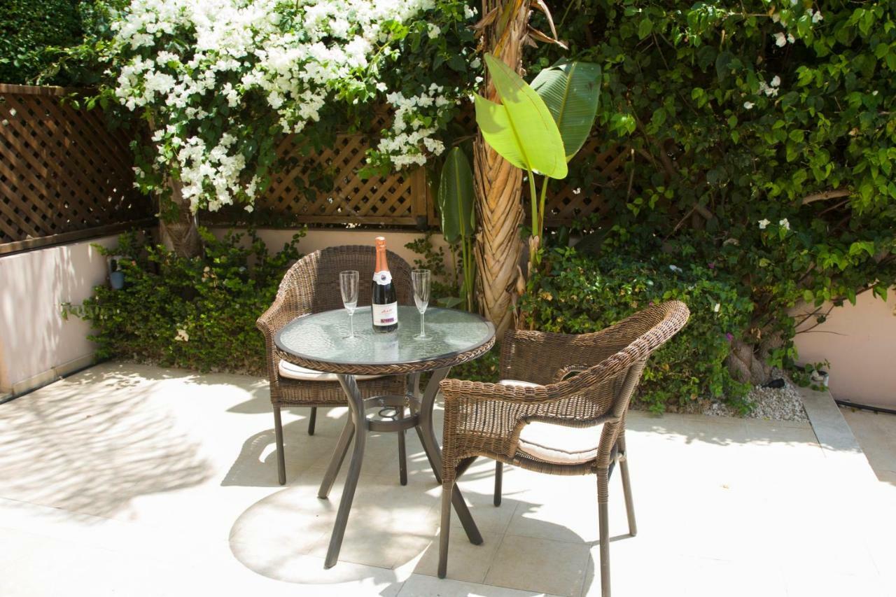 The Paradise Townhouses By Taimoura Paphos Extérieur photo