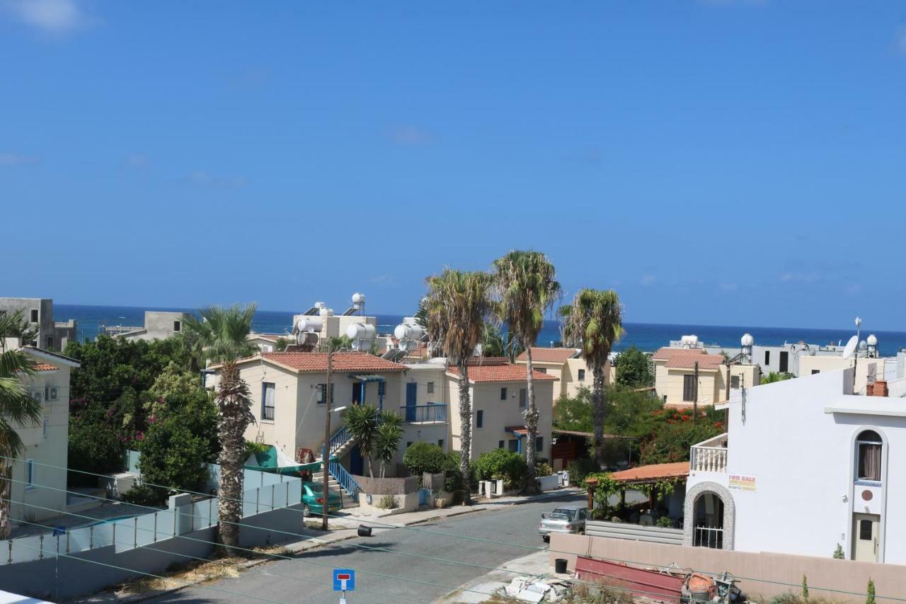 The Paradise Townhouses By Taimoura Paphos Extérieur photo