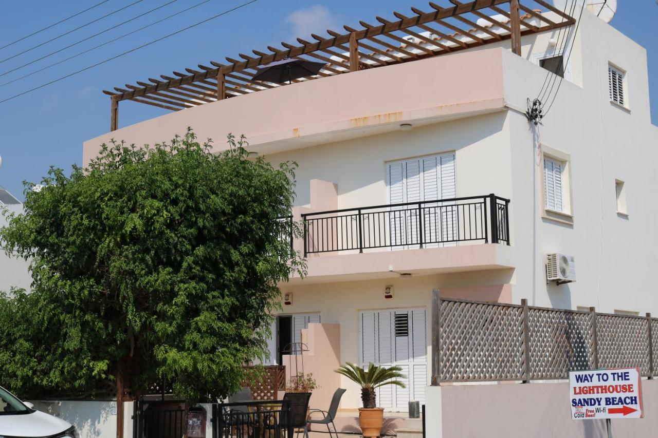 The Paradise Townhouses By Taimoura Paphos Extérieur photo